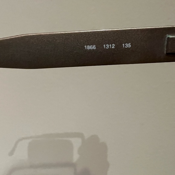 Oliver by Valentino 80’s Oval Vintage Sunglasses, Made in Italy - Picture 3 of 5